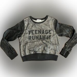 WEGO Organza Logo Women’s Sweatshirt Teenage Runaway, OS